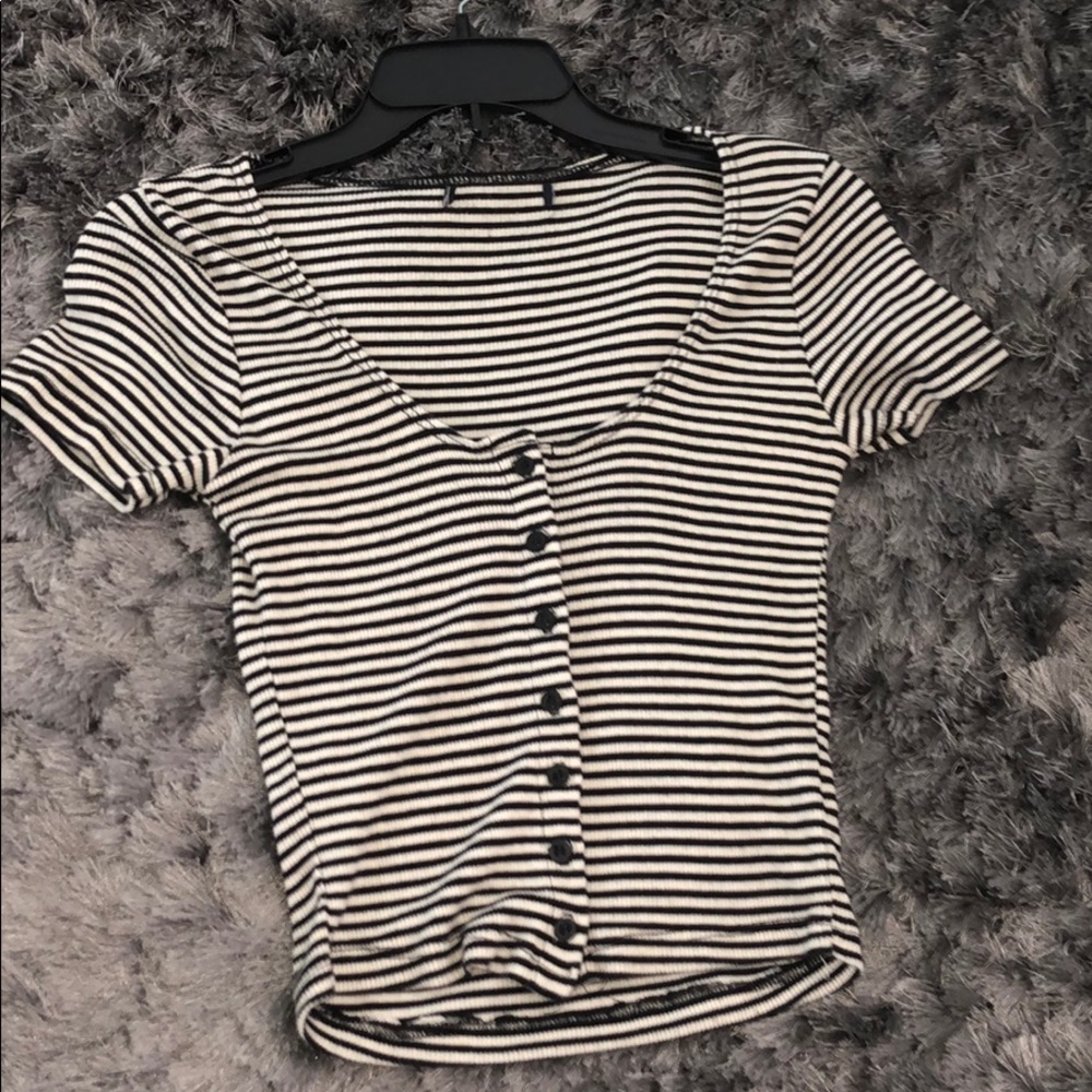 Brandy Melville Crop Top